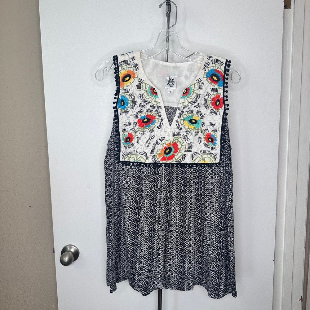 Ivy Jane Womens Floral Embroidered Lace Yoke Pom Pom Trim Tunic Top Large 659374
